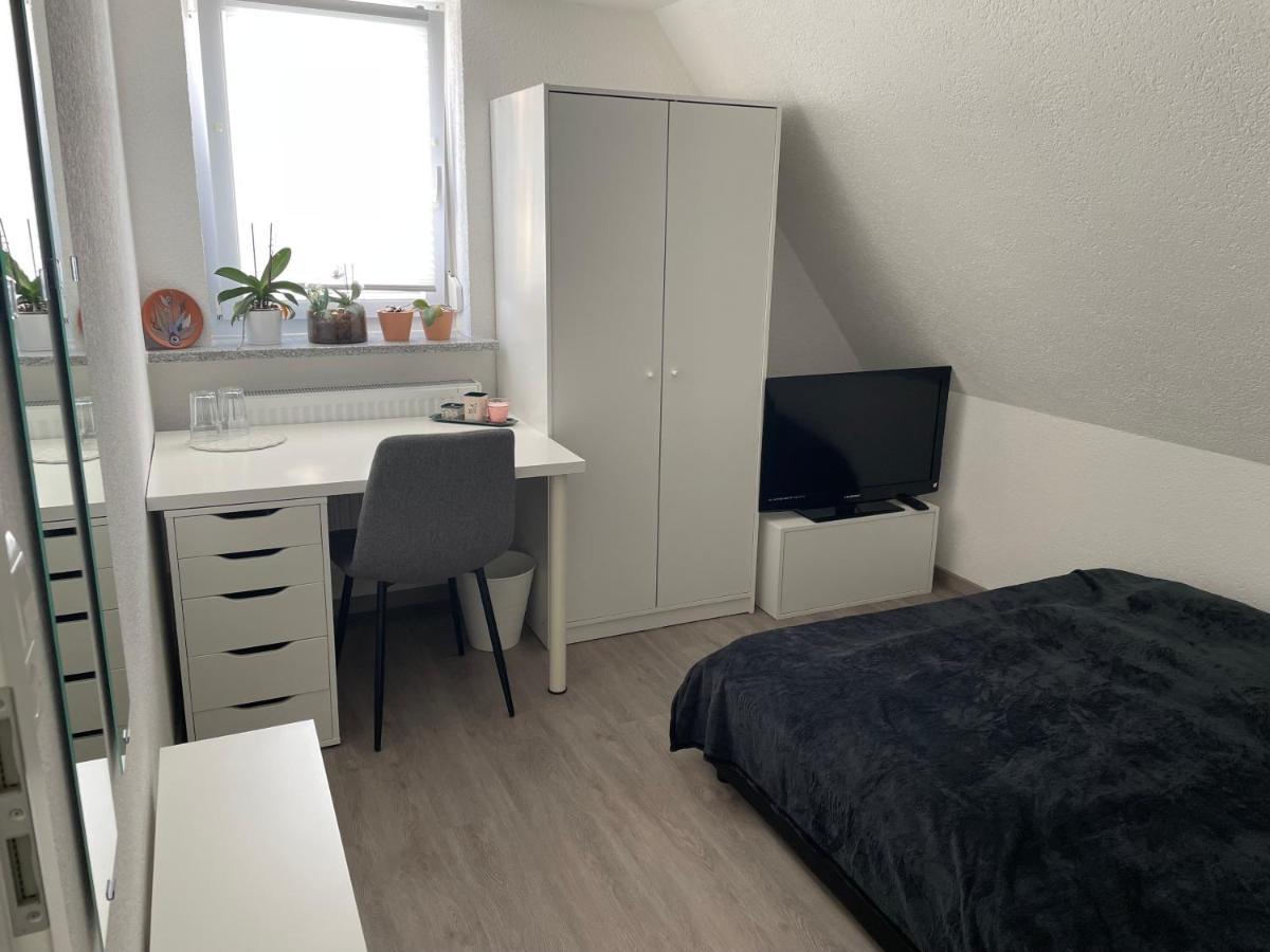 #1 Modernes Zimmer Mit Pool Und Garten Memmingen Exterior photo