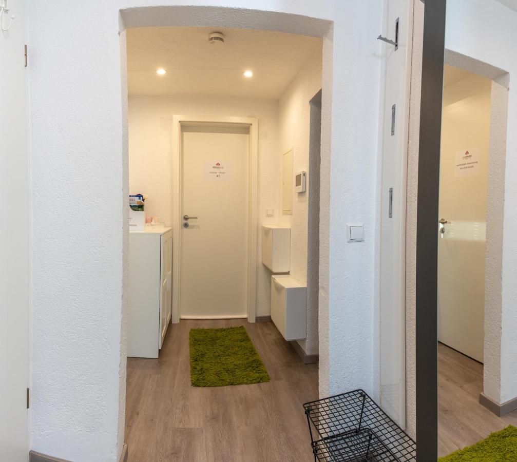 #1 Modernes Zimmer Mit Pool Und Garten Memmingen Exterior photo
