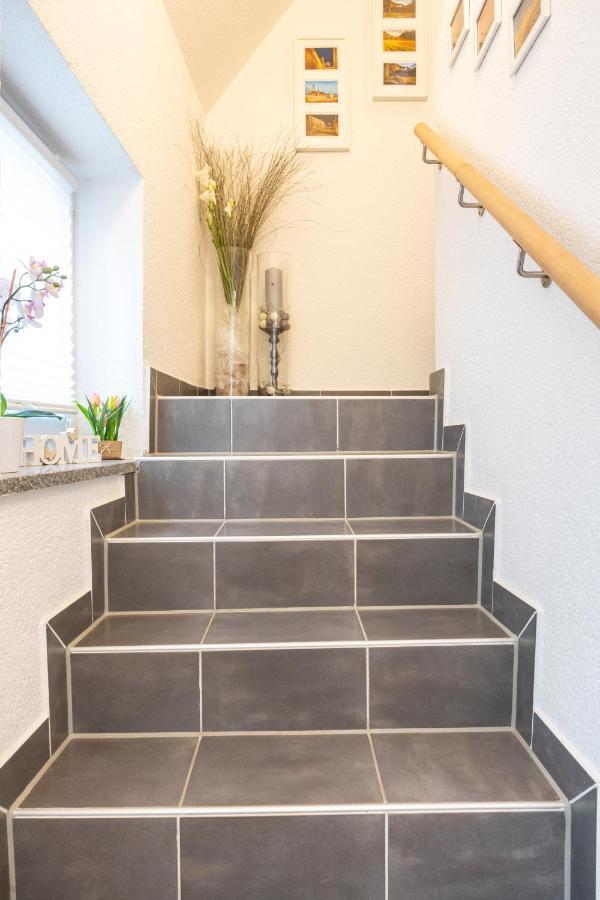 #1 Modernes Zimmer Mit Pool Und Garten Memmingen Exterior photo